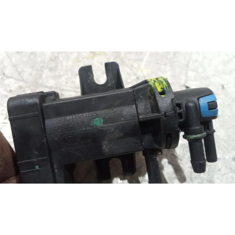 Recambio de valvula aire adicional para citroën berlingo furgón (2008) 1.6 hdi 90 referencia OEM IAM 9801887680  