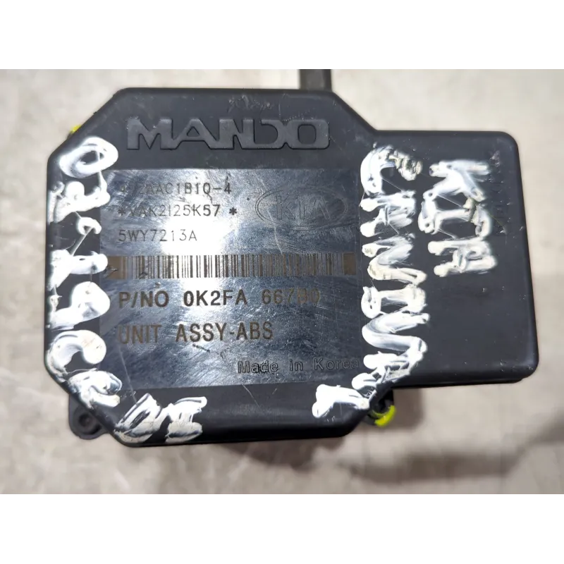 Recambio de nucleo abs para kia carnival (2007) 2.9 crdi referencia OEM IAM 2K56T437A0  