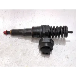 Recambio de inyector para volkswagen passat variant (3b5)(1997) 1.9 tdi referencia OEM IAM 0414720007 038130073F  