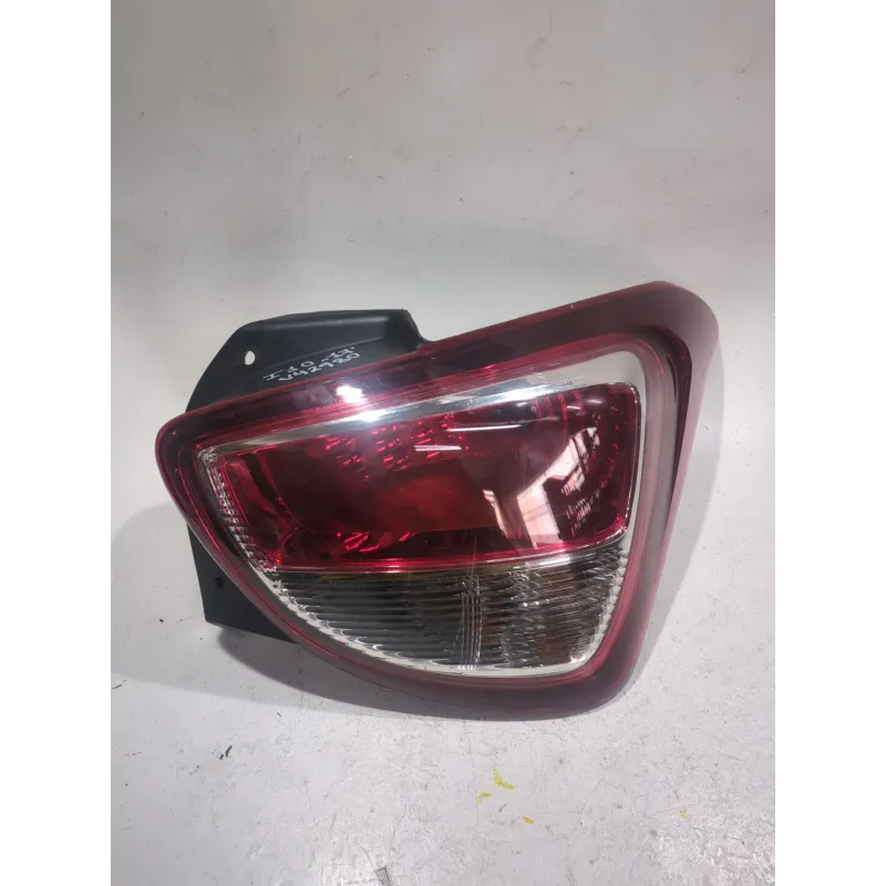 Recambio de piloto trasero derecho para hyundai i10 (pa)(2007) 998 referencia OEM IAM 92402B9000  