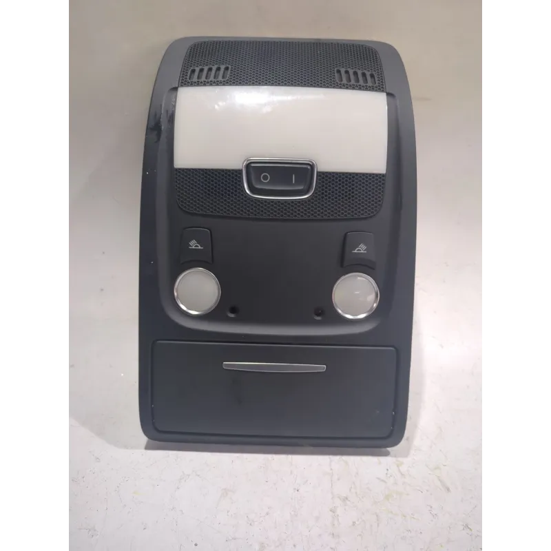 Recambio de luz interior techo para audi a5 sportback (8ta) 2.0 tdi referencia OEM IAM 8T0947135B  