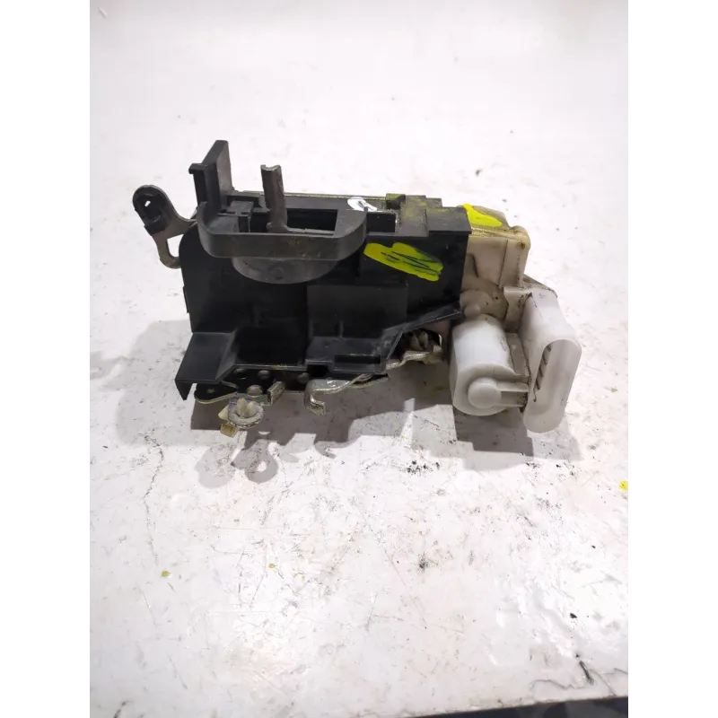 Recambio de cerradura puerta delantera izquierda para fiat punto (176_) 1.7 td (176at) referencia OEM IAM   