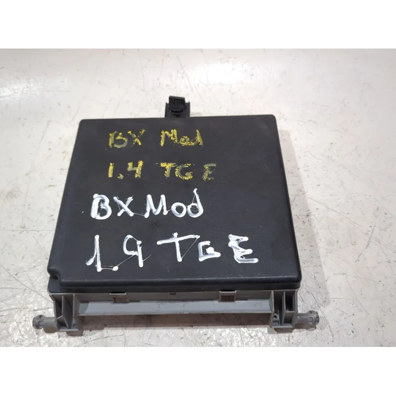 Recambio de caja fusibles/rele para citroën bx berlina (02.198308.1988) 14 e referencia OEM IAM   
