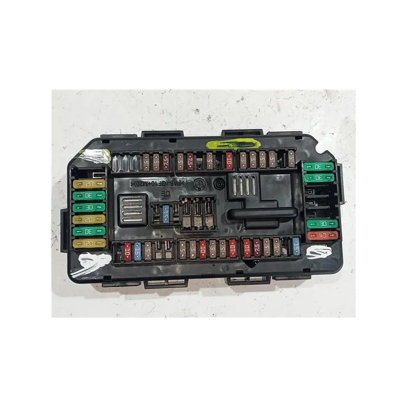 Recambio de caja fusibles/rele para bmw serie m4 coupe (f82) basis 24v referencia OEM IAM 6114938906801  