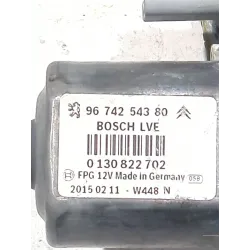 Recambio de mando elevalunas delantero derecho para peugeot 208 1.6 hdi referencia OEM IAM 9674254380  