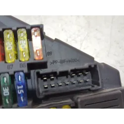 Recambio de caja reles / fusibles para bmw 5 (e60) 520 d referencia OEM IAM 690661804  