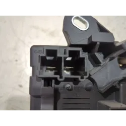 Recambio de caja reles / fusibles para bmw 5 (e60) 520 d referencia OEM IAM 690661804  