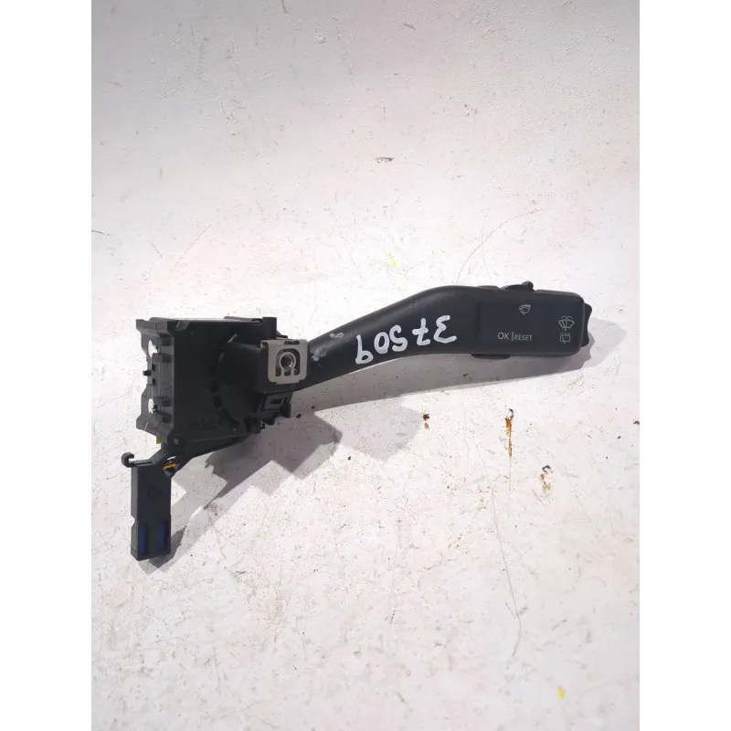 Recambio de mando limpia para audi a3 (8p1) 2.0 tdi 16v referencia OEM IAM 1k0953519A  