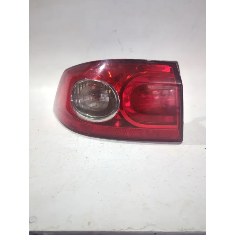 Recambio de piloto trasero derecho para renault laguna ii (bg0)(2001) 2.2 dci (bg0f) referencia OEM IAM   