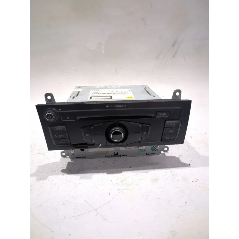 Recambio de sistema audio / radio cd para audi a5 sportback (8ta) 2.0 tdi referencia OEM IAM 8T1035186P  