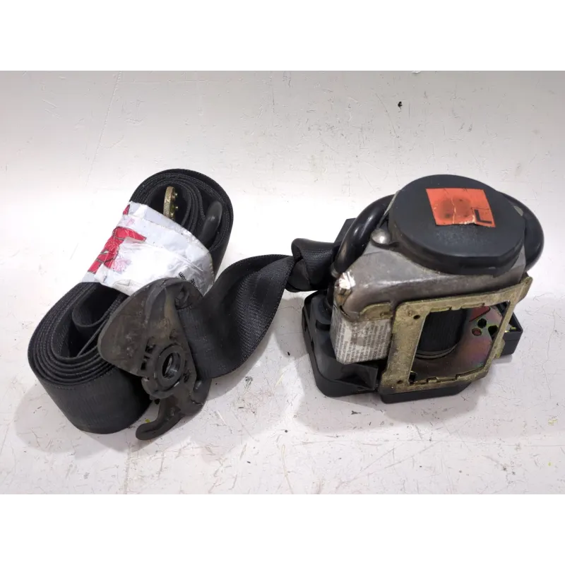 Recambio de cinturon seguridad delantero izquierdo para volkswagen passat berlina (3b3)(2000) 1.9 tdi referencia OEM IAM 5661966