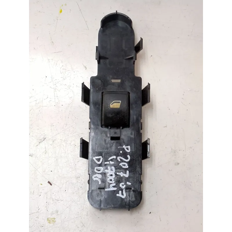 Recambio de botonera puerta delantera derecha para peugeot 207 (2006) 1.4 16v referencia OEM IAM 96548606  