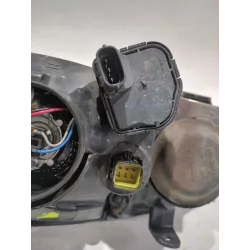 Recambio de faro delantero derecho para toyota avensis (_t22_) 2.0 td (ct220_) referencia OEM IAM 8111005140  