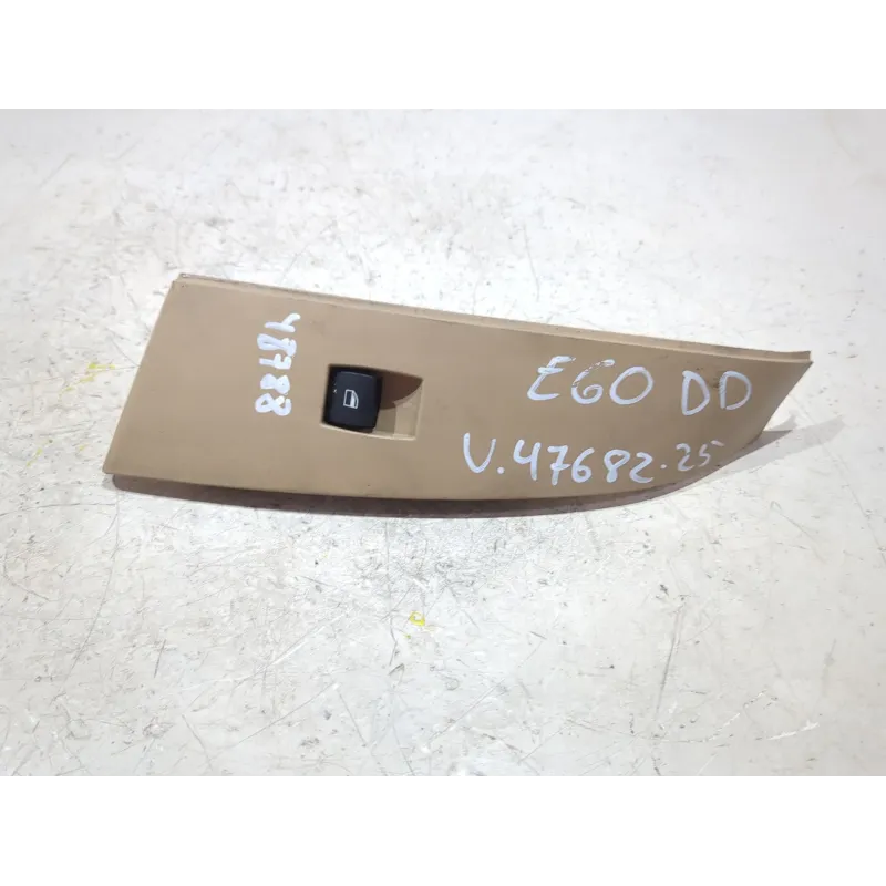 Recambio de mando elevalunas delantero derecho para bmw 5 (e60) 520 d referencia OEM IAM 6951958AI  