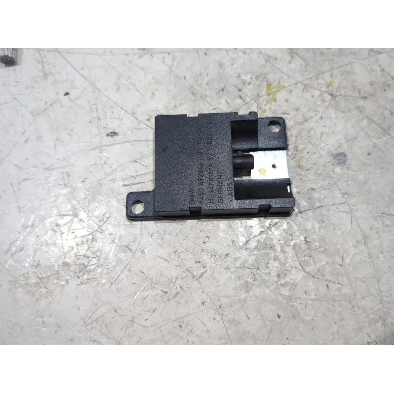 Recambio de antena electrica para bmw 5 (e60) 520 d referencia OEM IAM 8450692846101  