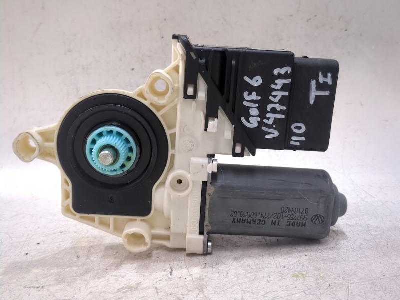 Recambio de motor elevalunas trasero izquierdo para volkswagen golf vi (5k1) 1.6 tdi referencia OEM IAM 5K0959794 5K0959703C  