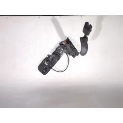 CERRADURA PUERTA DELANTERA IZQUIERDA 