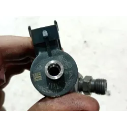 Recambio de inyector para dacia dokker 1.5 dci referencia OEM IAM 0445110485  