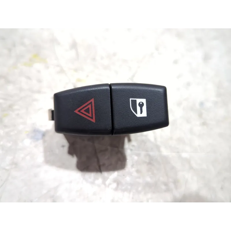 Recambio de boton emergencia para bmw 5 (e60) 520 d referencia OEM IAM 6131691950604  
