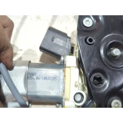 Recambio de mecanismo elevalunas delantero izquierdo para bmw 5 (e60) 520 d referencia OEM IAM 7034351S  