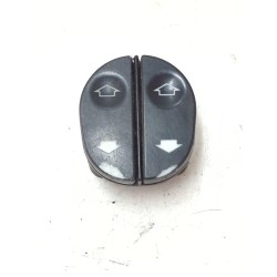 BOTONERA PUERTA DELANTERA IZQUIERDA 03153300 