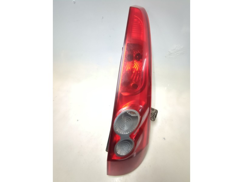 Recambio de piloto trasero izquierdo para ford fiesta vi (cb1, ccn) 1.4 tdci referencia OEM IAM 6S6113404A  