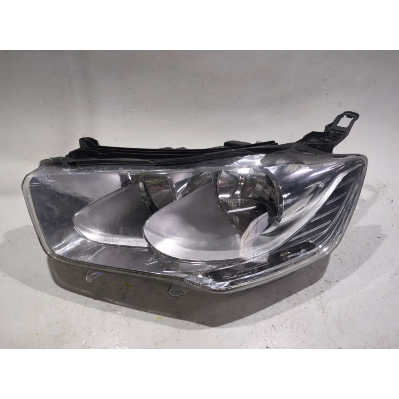 Recambio de faro delantero izquierdo para citroën c elysee 1.6 referencia OEM IAM 045130  