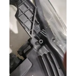 Recambio de faro delantero izquierdo para citroën c elysee 1.6 referencia OEM IAM 045130  