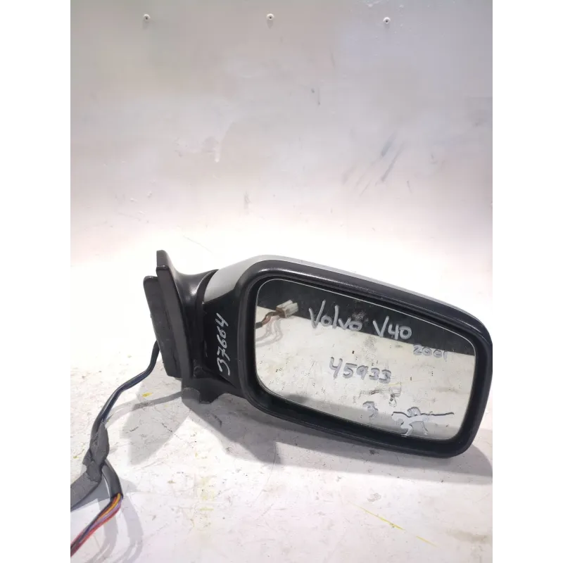 Recambio de retrovisor derecho para volvo v40 familiar (1995) 1.9 di referencia OEM IAM E10117373  