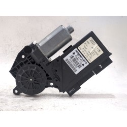 MOTOR ELEVALUNAS DELANTERO DERECHO 8E1959802B 