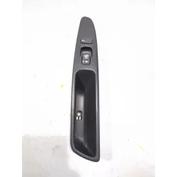 Recambio de mando elevalunas delantero derecho para volvo v40 familiar (1995) 1.9 di referencia OEM IAM 30889753  