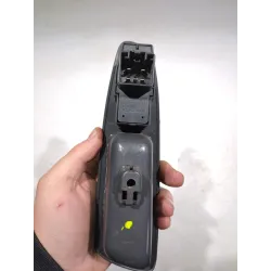 Recambio de botonera puerta trasera izquierda para volvo v40 familiar (1995) 1.9 di referencia OEM IAM 30889757  
