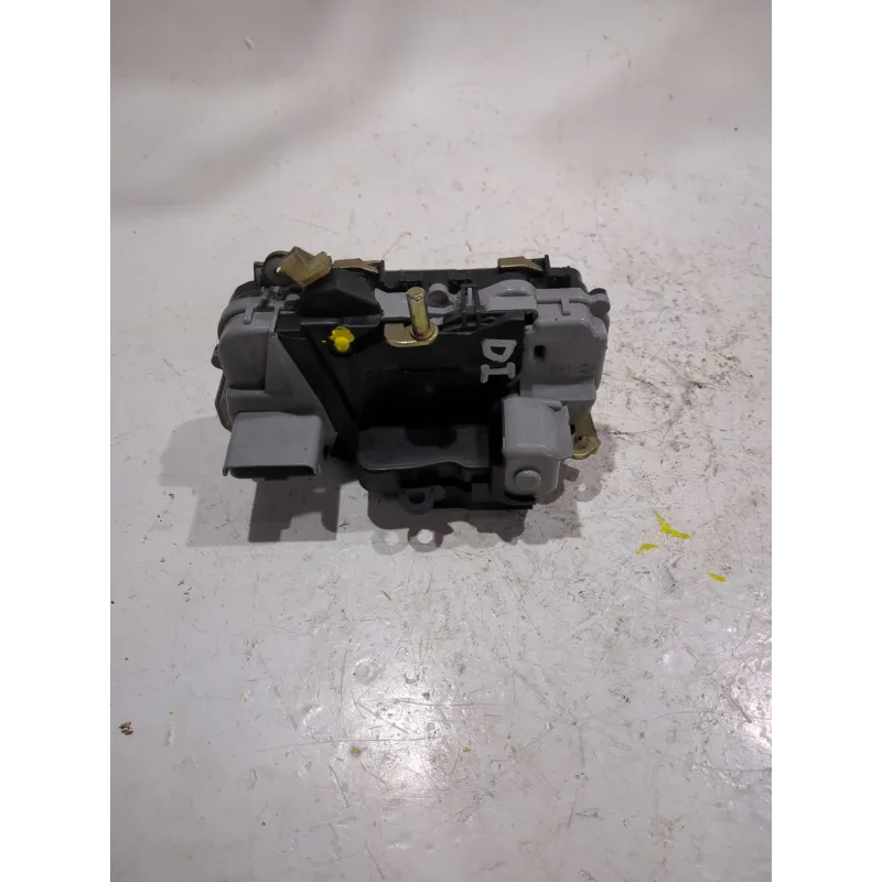 Recambio de cerradura puerta delantera izquierda para citroën xsara picasso (1999) 1.6 hdi referencia OEM IAM   