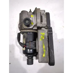 Recambio de abs para opel vectra b berlina (1995) 1.8 i 16v referencia OEM IAM 13040101  