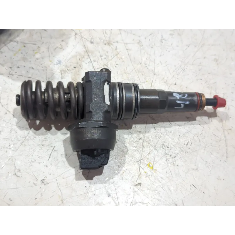 Recambio de inyector para seat leon (1p1)(05.2005) 1.9 tdi referencia OEM IAM 036130073BN  