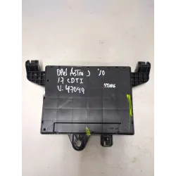 Recambio de caja reles / fusibles para opel astra j (p10) 1.7 cdti (68) referencia OEM IAM 13302300 365927271  