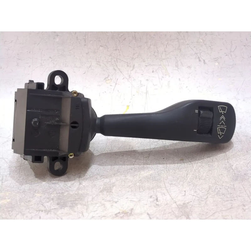 Recambio de mando limpiaparabrisas para bmw 3 coupé (e46) 320 cd referencia OEM IAM 8363664 01204000  