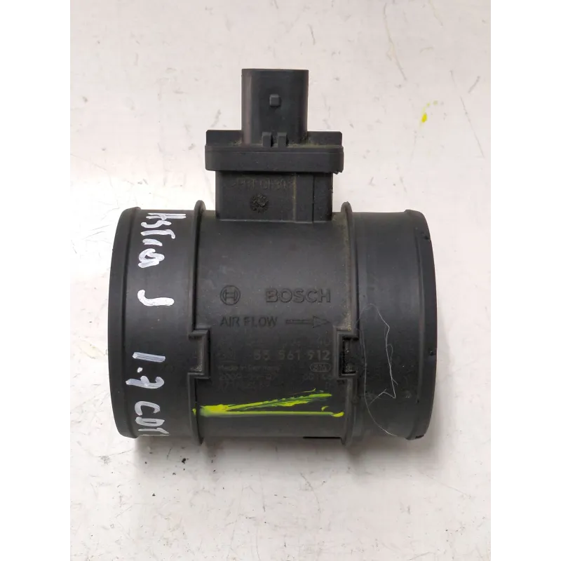 Recambio de caudalimetro para opel astra j (p10) 1.7 cdti (68) referencia OEM IAM 55561912 F00C2G8001  