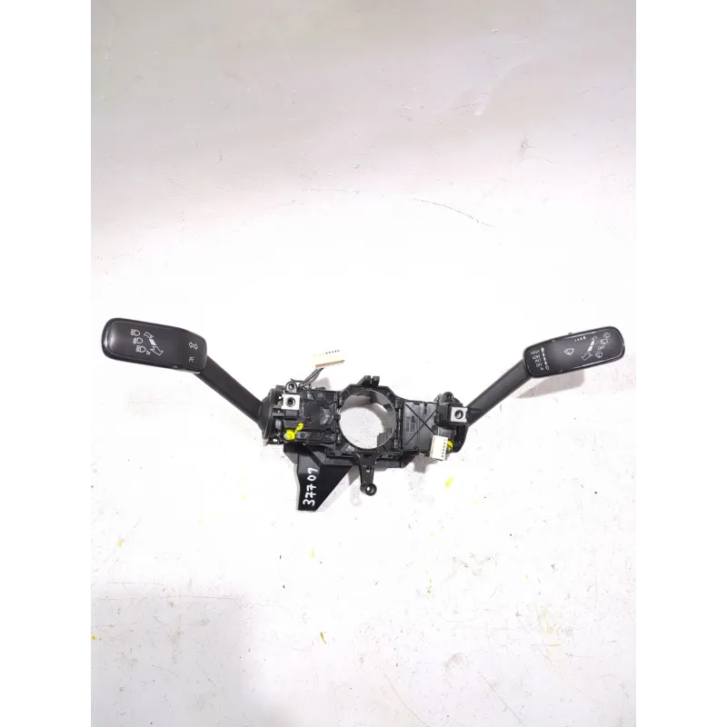 Recambio de mando multifuncion para volkswagen passat b8 variant (3g5, cb5) 2.0 tdi referencia OEM IAM 5Q0953502M  