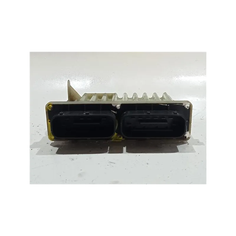 Recambio de rele ventilador para opel astra g berlina di referencia OEM IAM 24456733  