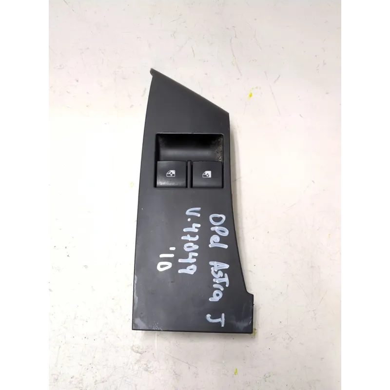 Recambio de mando elevalunas delantero izquierdo para opel astra j (p10) 1.7 cdti (68) referencia OEM IAM 13305978  