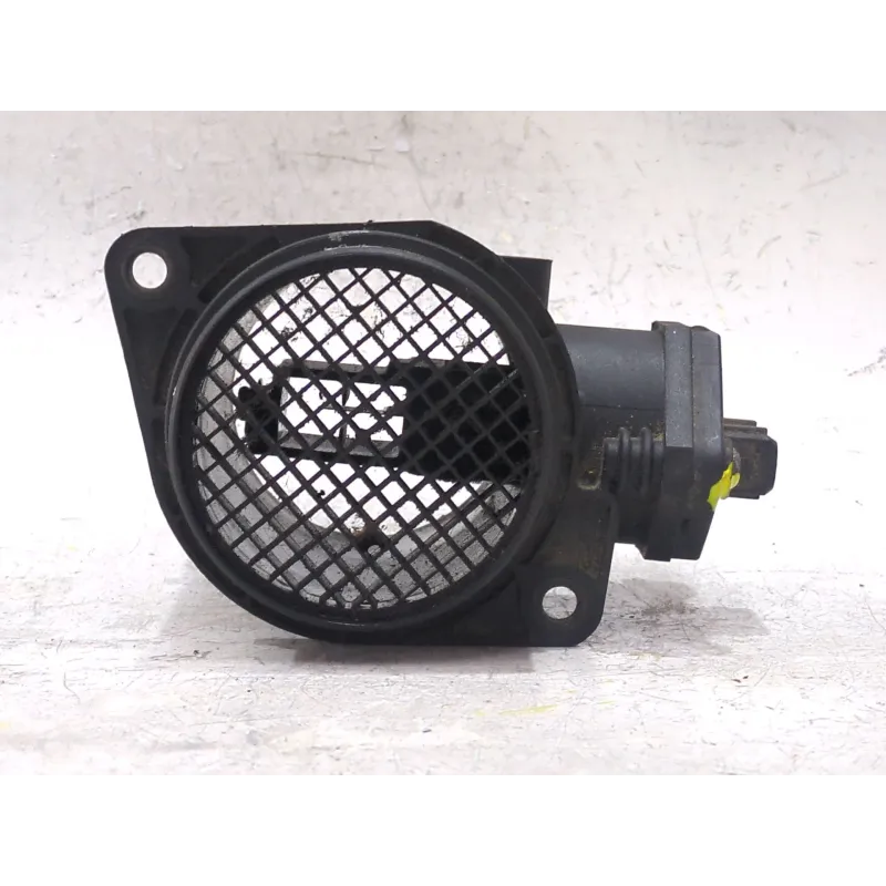 Recambio de caudalimetro para renault megane ii sedán (lm0/1_) 1.5 dci referencia OEM IAM 0281002195 7700874671  