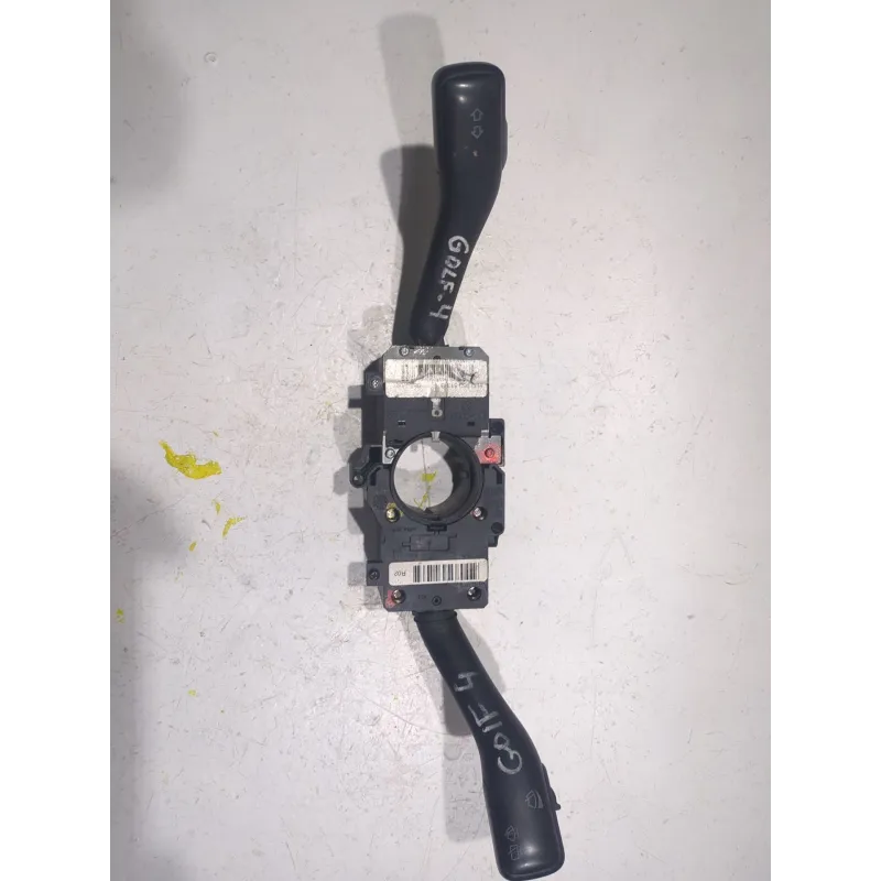 Recambio de mando multifuncion para volkswagen golf iv (1j1) 1.4 16v referencia OEM IAM CZK0301202012  