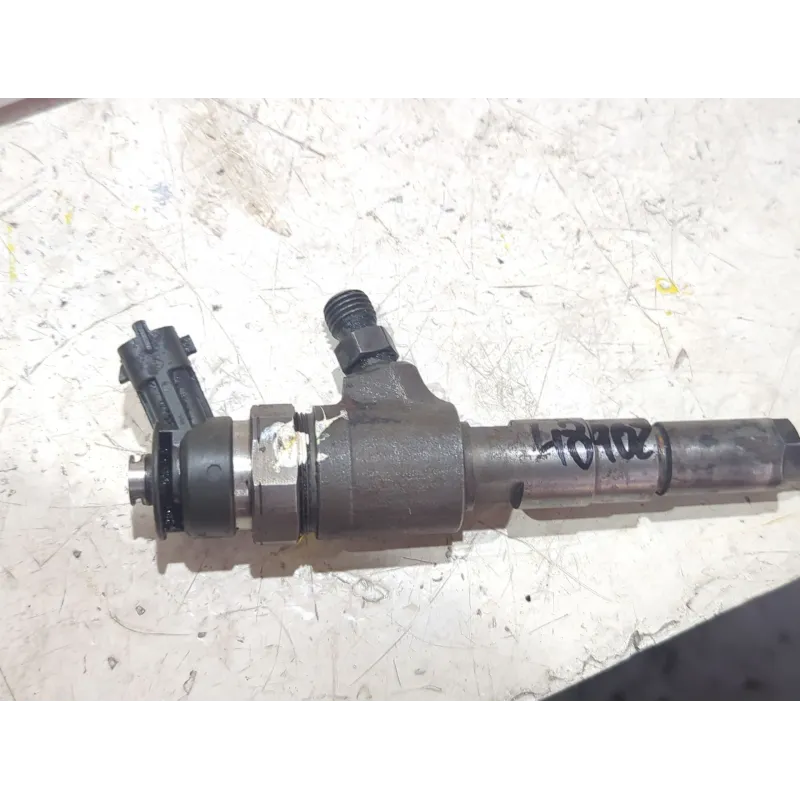 Recambio de inyector para peugeot 406 (8b) 2.0 hdi 110 referencia OEM IAM 0445110075  