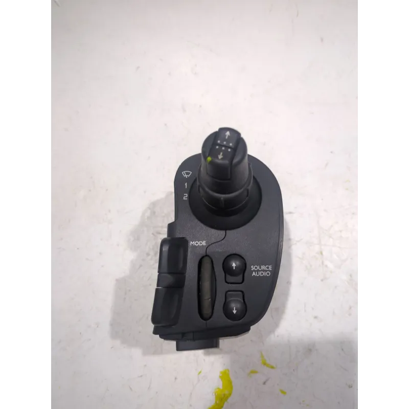 Recambio de mando limpia para renault clio ii (bb_, cb_) 1.5 dci (bb3n, cb3n) referencia OEM IAM 88103003037  