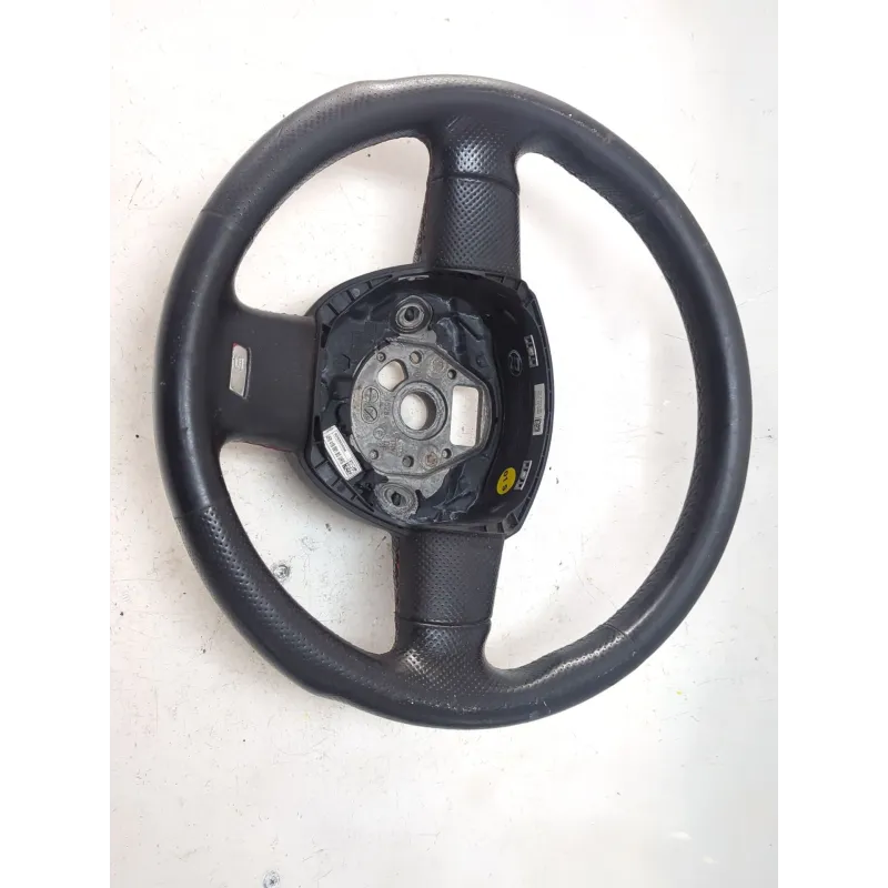 Recambio de volante para audi a4 b7 avant (8ed) 3.0 tdi quattro referencia OEM IAM 61711340B00  