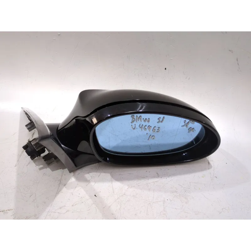 Recambio de retrovisor derecho para bmw 1 (e81) 116 d referencia OEM IAM C0133106 F0133102  
