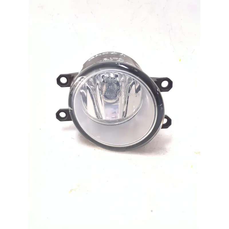 Recambio de faro antiniebla derecho para toyota auris (_e15_) 1.8 hybrid (zwe150_) referencia OEM IAM 812100D042 89210656  