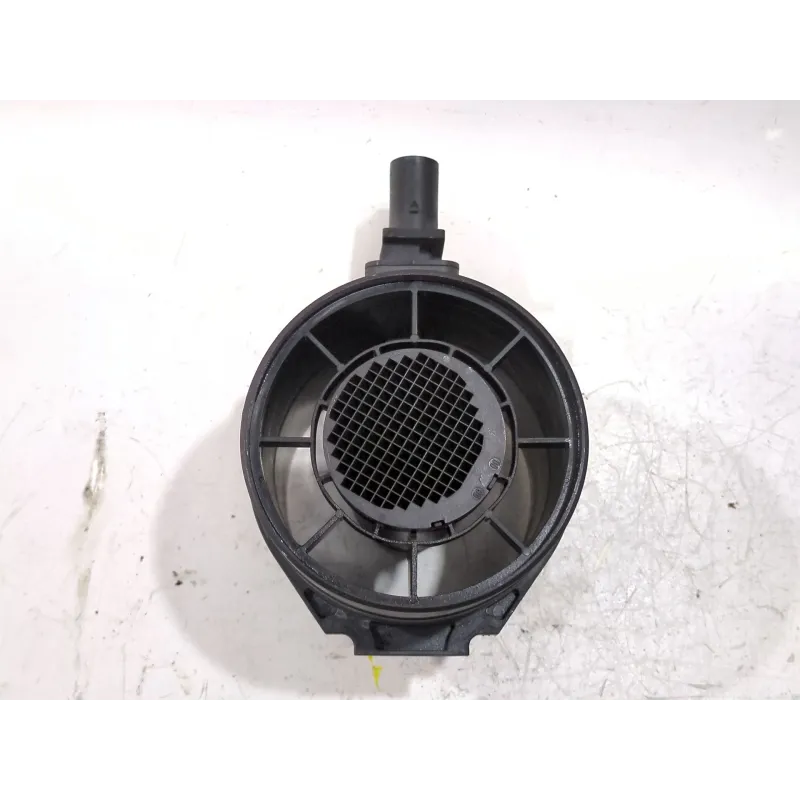 Recambio de caudalimetro para bmw 1 (e81) 116 d referencia OEM IAM F00C2G7002 0281006146  