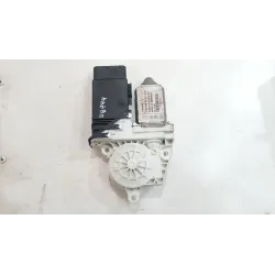 Recambio de motor elevalunas delantero izquierdo para volkswagen golf iv (1j1) 1.9 tdi referencia OEM IAM 9776101430202  
